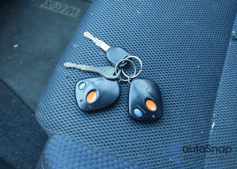 2004 Subaru Impreza Wrx z USA, uszkodzony, nr VIN JF1GG29684G812579